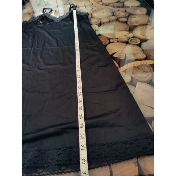 Vintage Vanity Fair slip nightgown dress black nylon 34 small lace adjustable - Picture 8 of 10